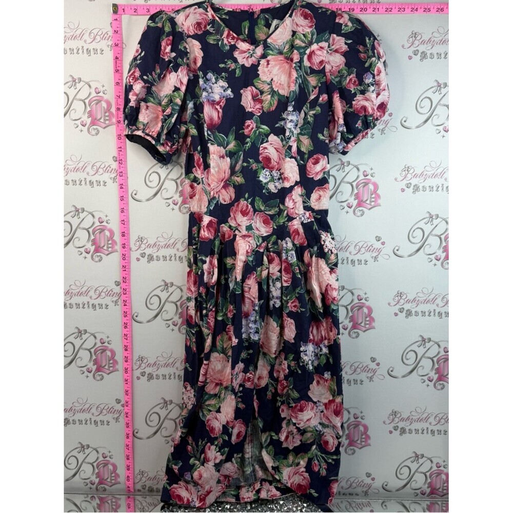 Cindy dress vintage puff sleeve Floral Midi Dress - Navy with Pink Roses